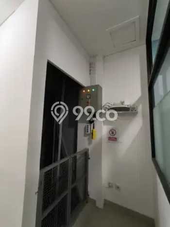 Ruko Dijual Lokasi Emas di Cengkareng Luas 210m2 Ruko Dijual Lokasi Emas di Cengkareng Luas 210m2