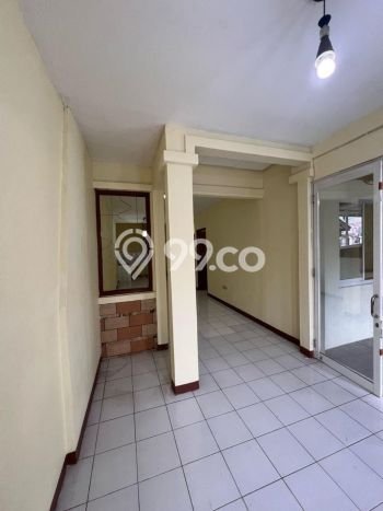 For Sale Rumah 2 Kamar Lokasi Ideal Bagus dan Strategis di Karang Tengah For Sale Rumah 2 Kamar Lokasi Ideal Bagus dan Strategis di Karang Tengah