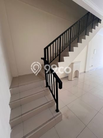 Ruko Bagus Dijual LB 236m2 Lokasi Strategis Jakarta Barat Area Cocok untuk Berbisnis Ruko Bagus Dijual LB 236m2 Lokasi Strategis Jakarta Barat Area Cocok untuk Berbisnis
