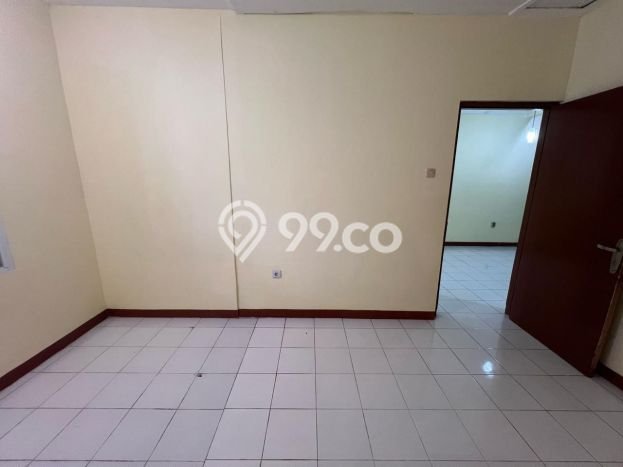 For Sale Rumah 2 Kamar Lokasi Ideal Bagus dan Strategis di Karang Tengah For Sale Rumah 2 Kamar Lokasi Ideal Bagus dan Strategis di Karang Tengah