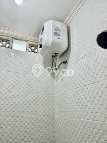 Dijual Rumah Kost di Depok II, Depok, 40 KT, 40 KM, Bangunan 500m2 Dijual Rumah Kost di Depok II, Depok, 40 KT, 40 KM, Bangunan 500m2