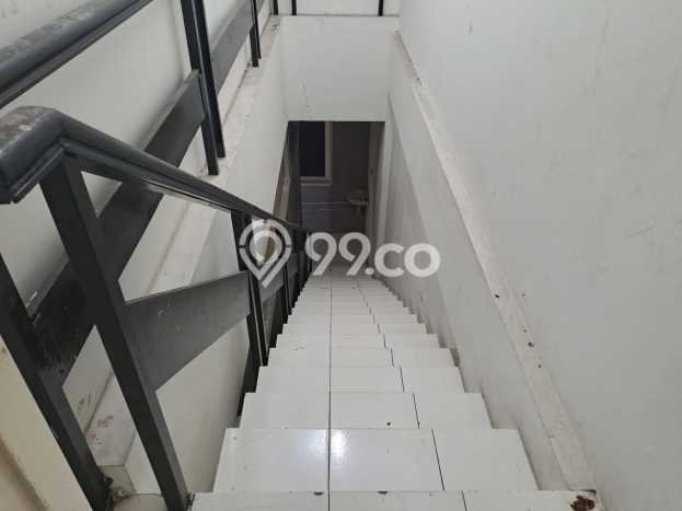 Ruko Kawasan , Luas 128m2m², Posisi Jalan Utama Ruko Kawasan , Luas 128m2m², Posisi Jalan Utama