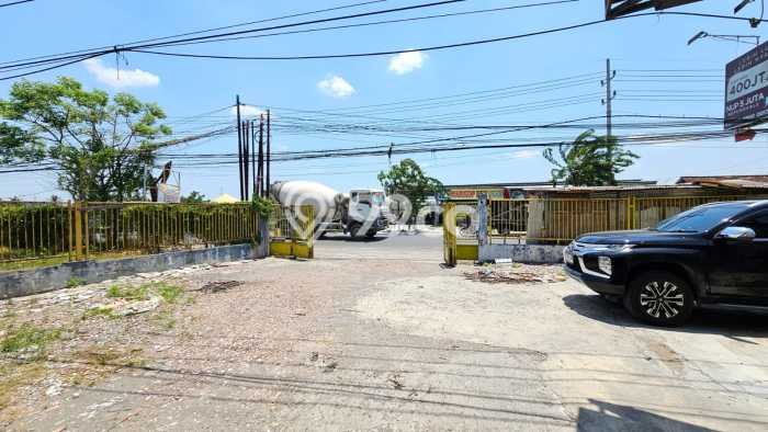 Gudang Bagus LT 896m2 LB 800m2 Dijual di Menganti Gresik Gudang Bagus LT 896m2 LB 800m2 Dijual di Menganti Gresik