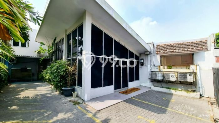 Komersial Bagus Dijual di Diponegoro Surabaya Strategis Cocok untuk Kembangkan Bisnis Komersial Bagus Dijual di Diponegoro Surabaya Strategis Cocok untuk Kembangkan Bisnis