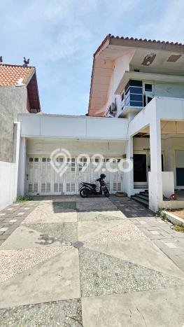 Rumah LT 687m2m² di Gayungan, Akses Gayungan, Surabaya, Surabaya Rumah LT 687m2m² di Gayungan, Akses Gayungan, Surabaya, Surabaya