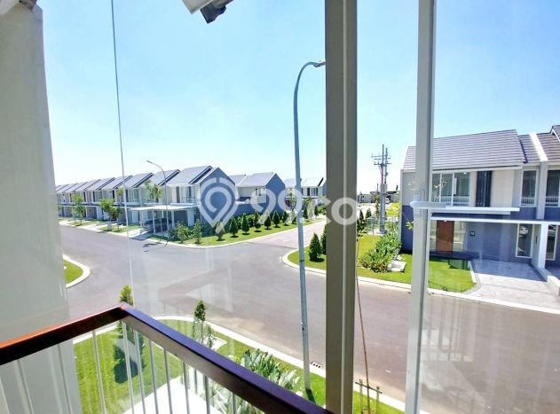 Rumah Strategis Modern Lb 100m2 di Pakal, Surabaya Rumah Strategis Modern Lb 100m2 di Pakal, Surabaya