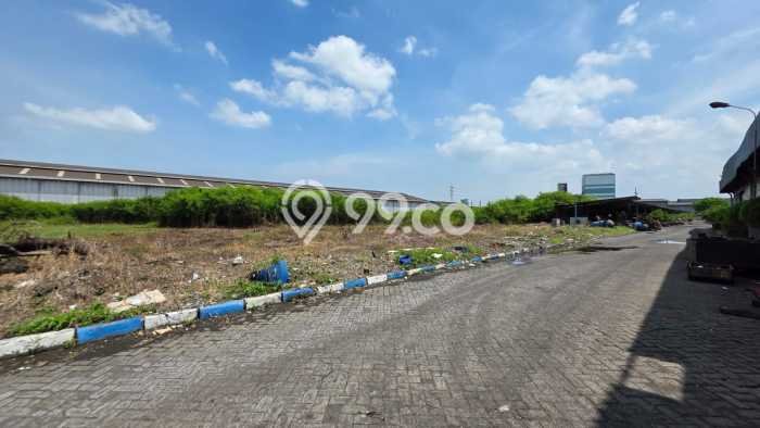 FOR SALE! Pabrik di Kebomas Gresik, LT 107500m2, LB 60000m2 FOR SALE! Pabrik di Kebomas Gresik, LT 107500m2, LB 60000m2