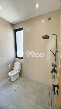 Rumah Strategis Modern Lb 125m2 di Sukolilo, Surabaya Rumah Strategis Modern Lb 125m2 di Sukolilo, Surabaya