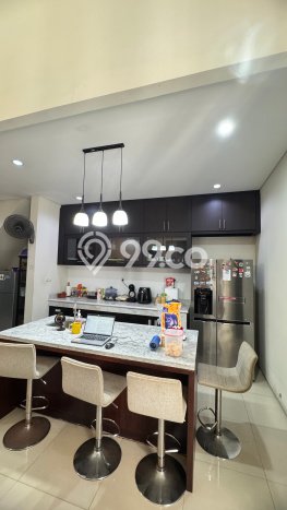 For Sale Rumah Mewah Exclusive di Lakarsantri, Surabaya For Sale Rumah Mewah Exclusive di Lakarsantri, Surabaya