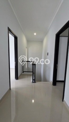 Siap Huni Hunian Elit 4 Kamar di Mulyorejo Dekat ke Mana Pun Siap Huni Hunian Elit 4 Kamar di Mulyorejo Dekat ke Mana Pun
