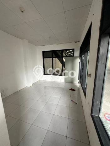 Gudang Dijual di Prime Area Surabaya Luas 462m2 Gudang Dijual di Prime Area Surabaya Luas 462m2