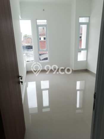 Rumah Strategis Minimalis Lb 120m2 di Margahayu, Bandung Rumah Strategis Minimalis Lb 120m2 di Margahayu, Bandung