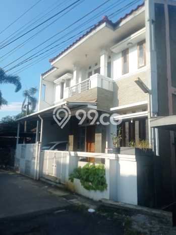 Rumah Strategis Minimalis Lb 230m2 di Margahayu, Bandung Rumah Strategis Minimalis Lb 230m2 di Margahayu, Bandung