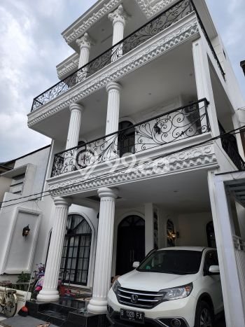 Hot Offer Hunian Premium Ideal dan Luas di Antapani, Bandung Hot Offer Hunian Premium Ideal dan Luas di Antapani, Bandung