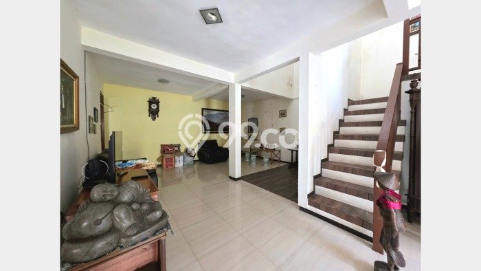 Rumah Elit Modern Tanpa Renovasi di Tidar Malang Rumah Elit Modern Tanpa Renovasi di Tidar Malang