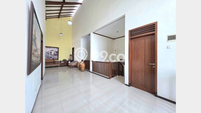 Rumah Elit Modern Tanpa Renovasi di Tidar Malang Rumah Elit Modern Tanpa Renovasi di Tidar Malang