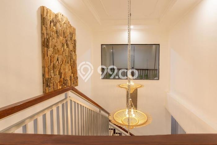 LOKASI TERBAIK! Vila Kawasan , Ukuran 295m2m², Lingkungan Tenang dan nyaman LOKASI TERBAIK! Vila Kawasan , Ukuran 295m2m², Lingkungan Tenang dan nyaman