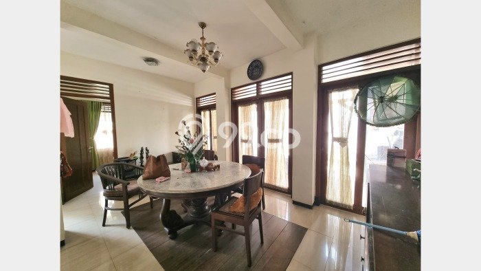 Rumah Elit Modern Tanpa Renovasi di Tidar Malang Rumah Elit Modern Tanpa Renovasi di Tidar Malang