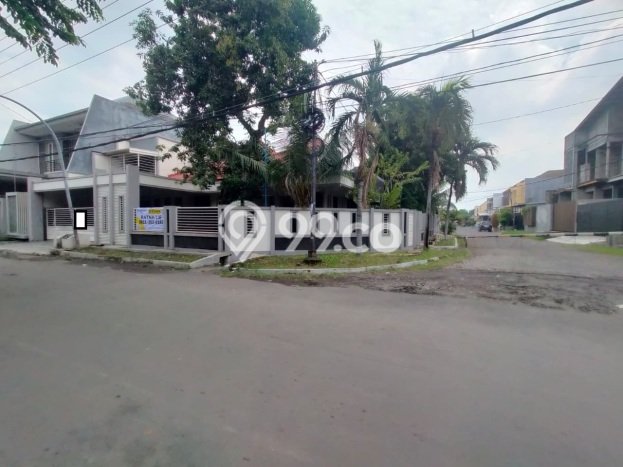 Disewakan Segera Rumah Kondisi Bagus di Kawasan Manyar, Surabaya Disewakan Segera Rumah Kondisi Bagus di Kawasan Manyar, Surabaya