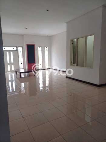 For Sale Rumah Mewah Exclusive di Pakis, Malang For Sale Rumah Mewah Exclusive di Pakis, Malang