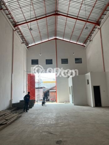 Gudang di Kenjeran, Luas 200m2m², Mainroad, Area Strategis Gudang di Kenjeran, Luas 200m2m², Mainroad, Area Strategis