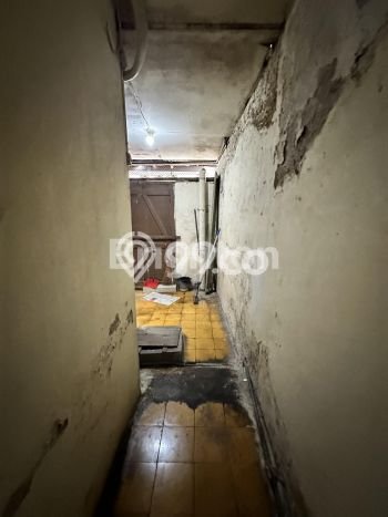 Ruko di Bubutan, Luas 258m2m², Pusat Bisnis, Mainroad Ruko di Bubutan, Luas 258m2m², Pusat Bisnis, Mainroad
