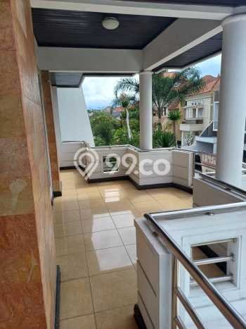 For Sale Rumah Mewah Exclusive di Pakis, Malang For Sale Rumah Mewah Exclusive di Pakis, Malang