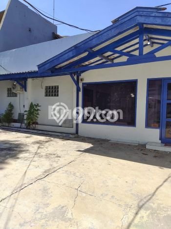 NEW LISTING! Rumah di Tegalsari, Ready, 2 KM, Akses Tegalsari, Surabaya, Surabaya, Luas 430m2m² LB 350m2m² NEW LISTING! Rumah di Tegalsari, Ready, 2 KM, Akses Tegalsari, Surabaya, Surabaya, Luas 430m2m² LB 350m2m²