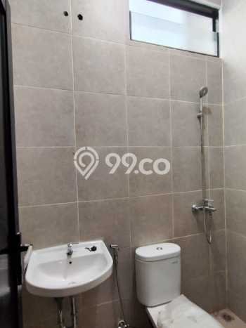 Rumah Strategis Modern Lb 73m2 di Mulyorejo, Surabaya Rumah Strategis Modern Lb 73m2 di Mulyorejo, Surabaya