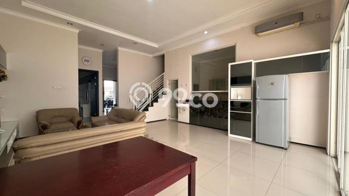 Dijual Rumah Mewah Exclusive di Sukolilo, Surabaya Dijual Rumah Mewah Exclusive di Sukolilo, Surabaya