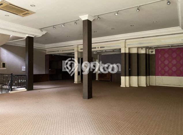 Dijual Ruko di Mayjen Sungkono Surabaya LT 466m2 / LB 1270m2 Dijual Ruko di Mayjen Sungkono Surabaya LT 466m2 / LB 1270m2