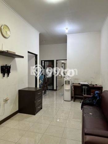 Lokasi strategis! Rumah siap huni disewakan di Sukolilo LB 90m2 Lokasi strategis! Rumah siap huni disewakan di Sukolilo LB 90m2