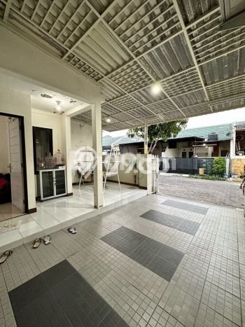 Lokasi strategis! Rumah siap huni disewakan di Sukolilo LB 90m2 Lokasi strategis! Rumah siap huni disewakan di Sukolilo LB 90m2