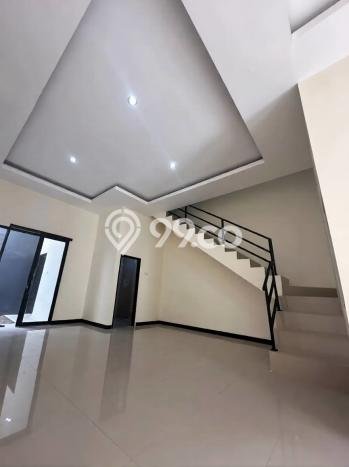 Hunian Cantik Modern Lb 140m2 di Tandes, Surabaya Hunian Cantik Modern Lb 140m2 di Tandes, Surabaya