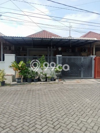 Dijual Cepat Rumah Favorit Siap Huni LB 176m2 di Rungkut, Surabaya Dijual Cepat Rumah Favorit Siap Huni LB 176m2 di Rungkut, Surabaya
