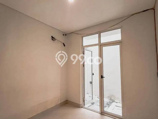 Rumah Luas Asri 3 KT Siap Huni di Pakuwon City Surabaya Rumah Luas Asri 3 KT Siap Huni di Pakuwon City Surabaya