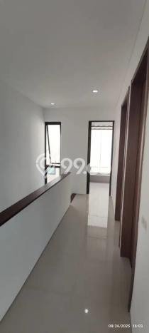 Dijual Cepat Rumah Favorit Siap Huni LB 146m2 di Sambikerep, Surabaya Dijual Cepat Rumah Favorit Siap Huni LB 146m2 di Sambikerep, Surabaya