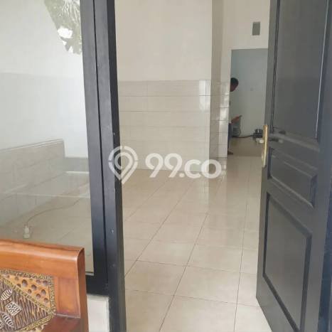 Rumah Modern Cantik 2 KT Bisa Langsung Pindah di Pakal Rumah Modern Cantik 2 KT Bisa Langsung Pindah di Pakal