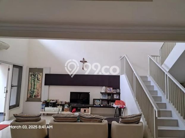 Dijual Rumah Mewah Exclusive di Sukolilo, Surabaya Dijual Rumah Mewah Exclusive di Sukolilo, Surabaya