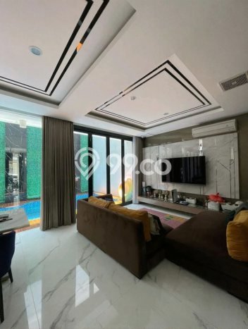 Jual Rumah Mewah Megah Dengan View Cantik di Citraland, Surabaya Jual Rumah Mewah Megah Dengan View Cantik di Citraland, Surabaya