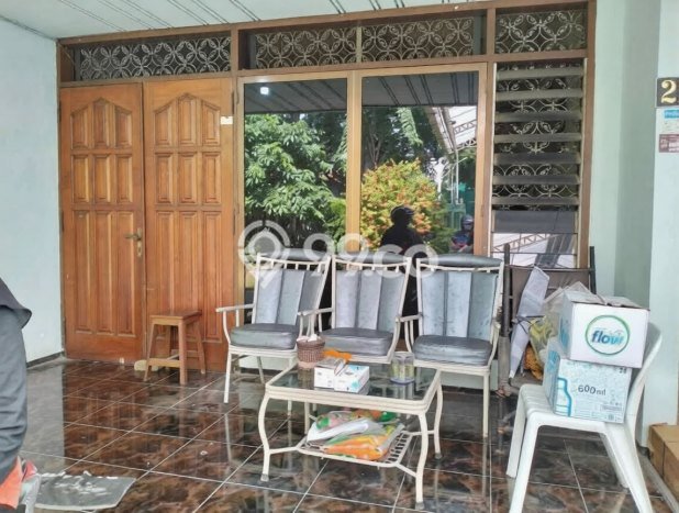 Dijual Rumah Premium dengan Fasilitas Sekitar Komplit di Genteng, Surabaya Dijual Rumah Premium dengan Fasilitas Sekitar Komplit di Genteng, Surabaya