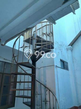 Jual Rumah Strategis Bagus Punya 5 KT di Waru Sidoarjo SHM Jual Rumah Strategis Bagus Punya 5 KT di Waru Sidoarjo SHM
