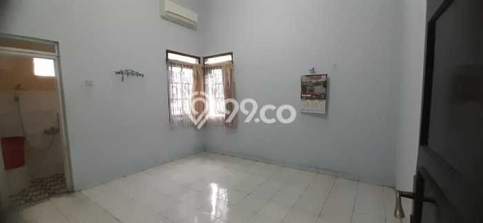 Rumah Modern 4 KT LT 230m2 di Condong Catur Rumah Modern 4 KT LT 230m2 di Condong Catur