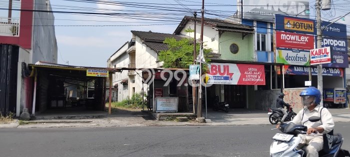 Tanah Komersial Dijual di Depok Sleman 400m2 Tanah Komersial Dijual di Depok Sleman 400m2