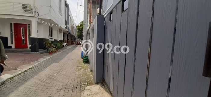 Rumah Sewa Sleman LT 128m2 LB 90m2 Area Caturtunggal Rumah Sewa Sleman LT 128m2 LB 90m2 Area Caturtunggal