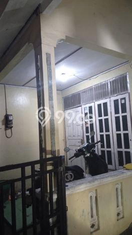 Peluang Investasi! Kost Dijual di Banguntapan, Bantul, 6 KT, 2 KM, Luas 140m2 Peluang Investasi! Kost Dijual di Banguntapan, Bantul, 6 KT, 2 KM, Luas 140m2