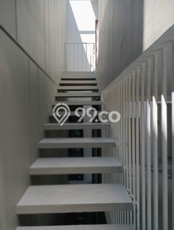 Rumah Berkualitas area Kemang Pratama, Bekasi, LT 112m² Bangunan 136m² - BISA KPR! Rumah Berkualitas area Kemang Pratama, Bekasi, LT 112m² Bangunan 136m² - BISA KPR!