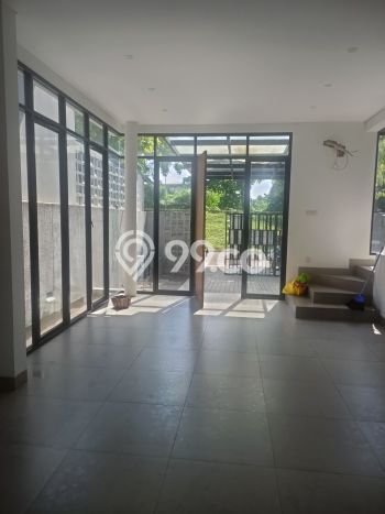 Hunian Nyaman 3 KT di Kemang Pratama, Bekasi - LT 102m² Hunian Nyaman 3 KT di Kemang Pratama, Bekasi - LT 102m²