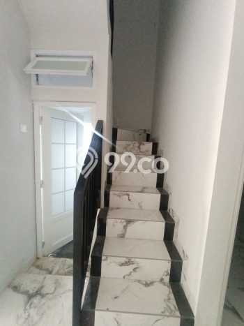 Rumah LB 108m² Dekat dengan Fasilitas Umum, Jakarta Utara - Harga Menarik Rumah LB 108m² Dekat dengan Fasilitas Umum, Jakarta Utara - Harga Menarik