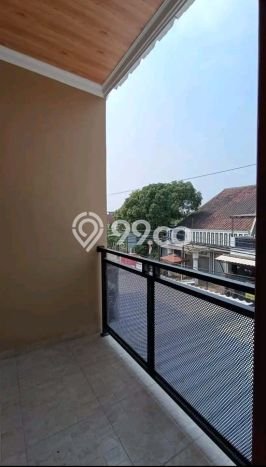 For Sale Hunian Rumah Terawat 3 KT di Pejuang, Bekasi For Sale Hunian Rumah Terawat 3 KT di Pejuang, Bekasi